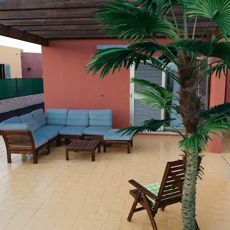 Surprise Only Solar Energy ヴィラ